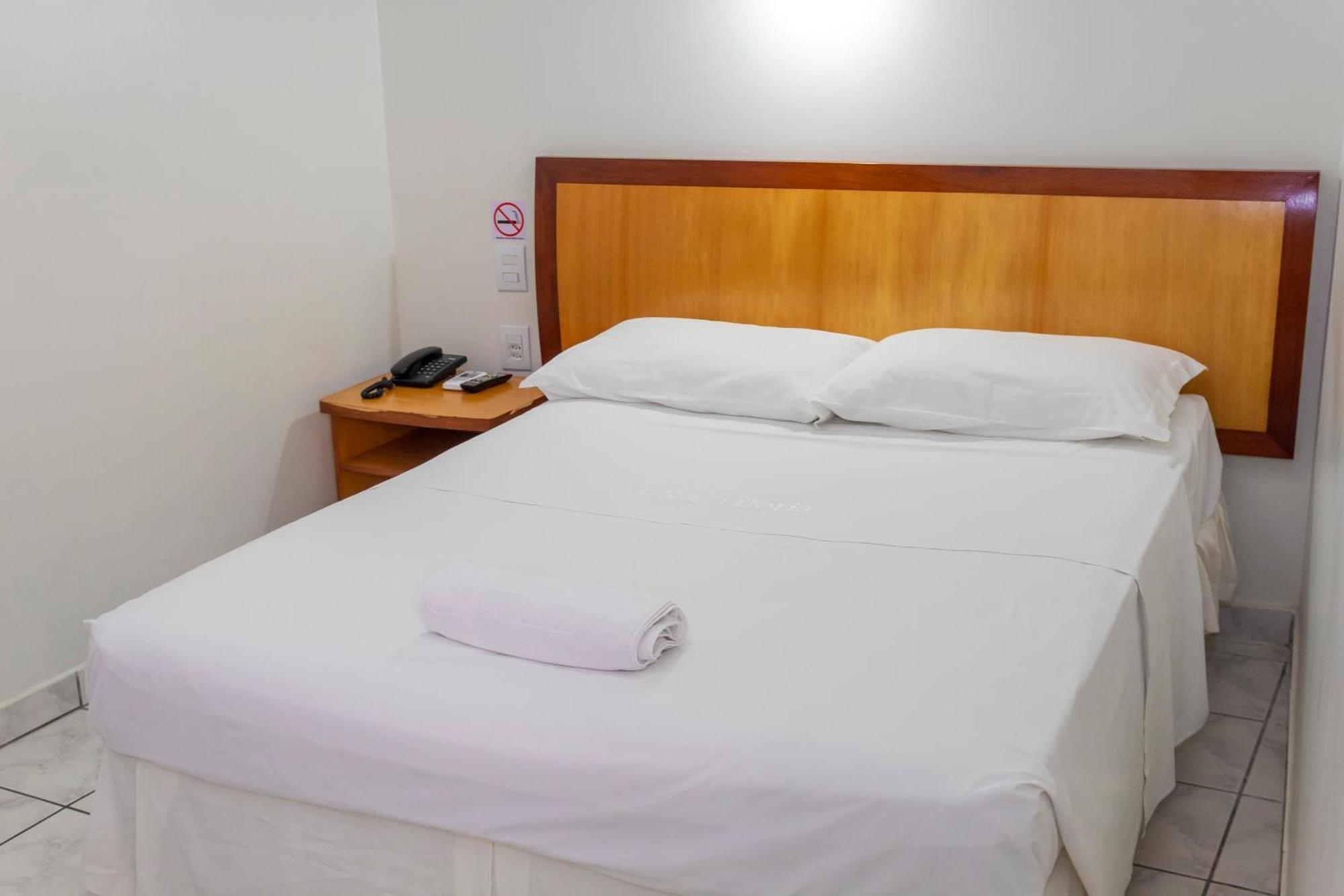 Hotel Vitoria - Itajaí Quarto foto